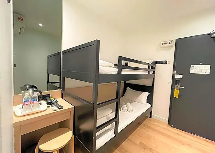Victoria Station Hotel
